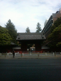 東大・赤門
